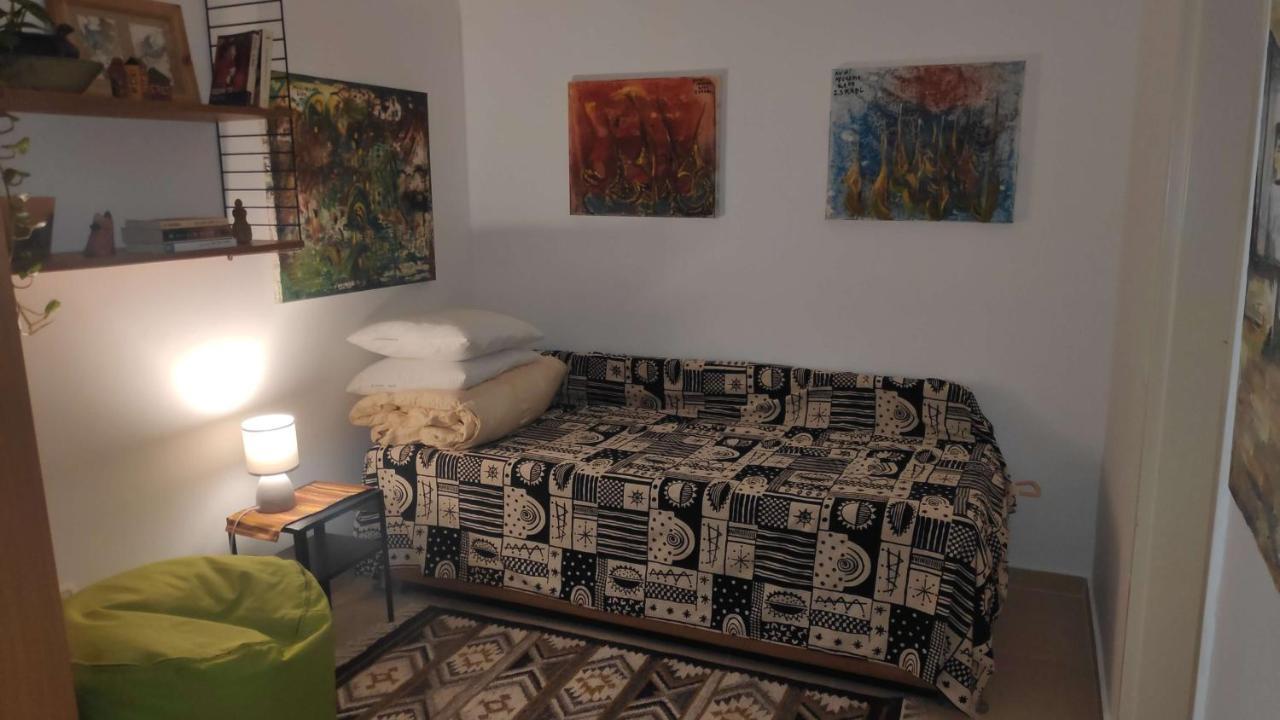 בית האומנים Artist Home Neve Ilan Exterior photo